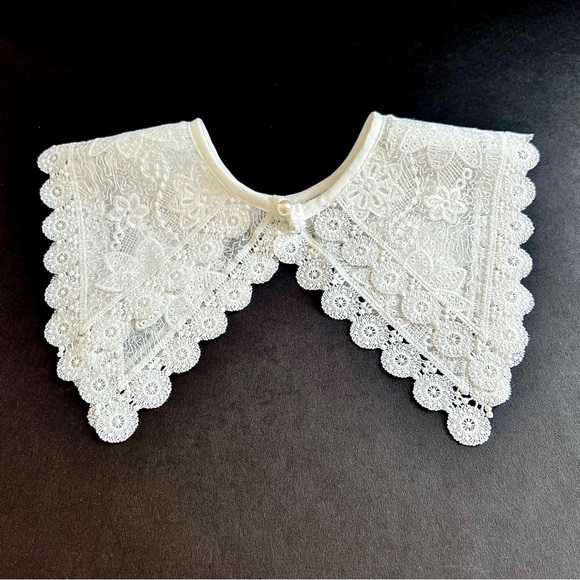 White Floral Double Layer Lace Collar (NEW) - Picture 8 of 12